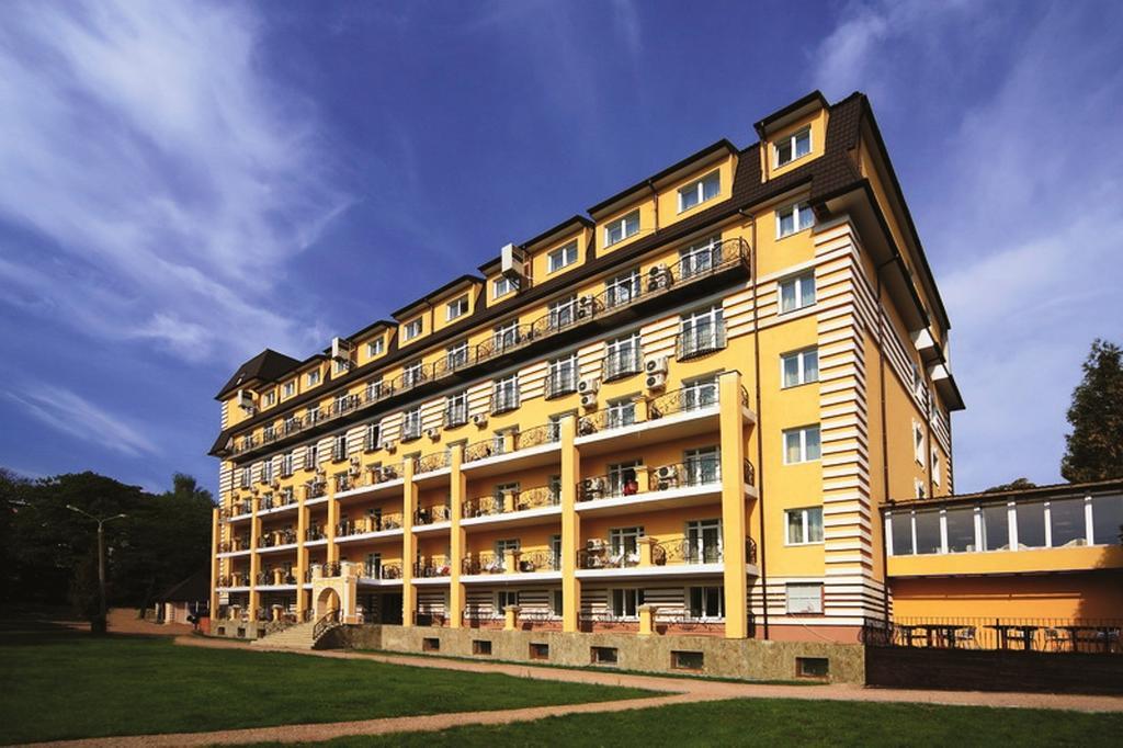 Royal Hotels And Spa Resorts Promenad Truszkavec Kültér fotó